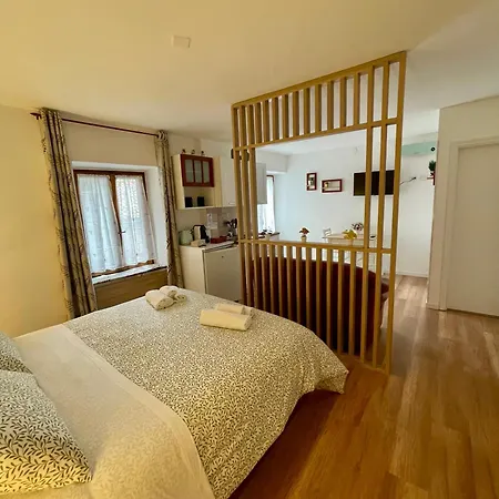 La Foglia Apartment